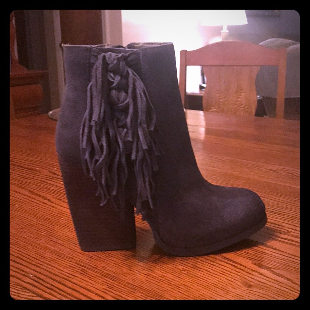 Very Volatile Fringe Booties